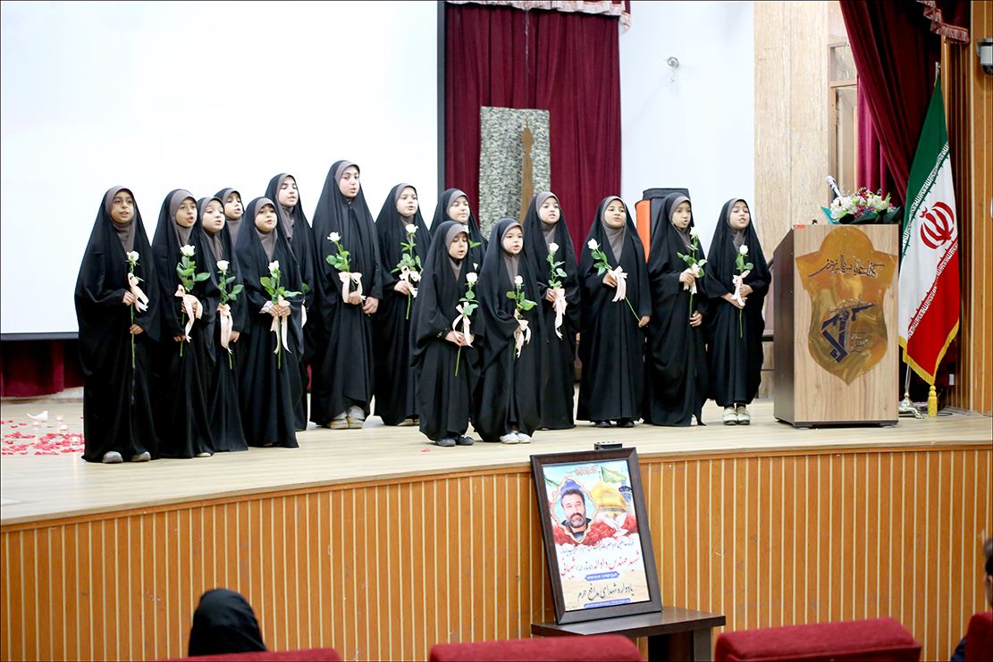 برگزاری پیش یادواره شهدای مدافع حرم استان فارس در شیراز 33