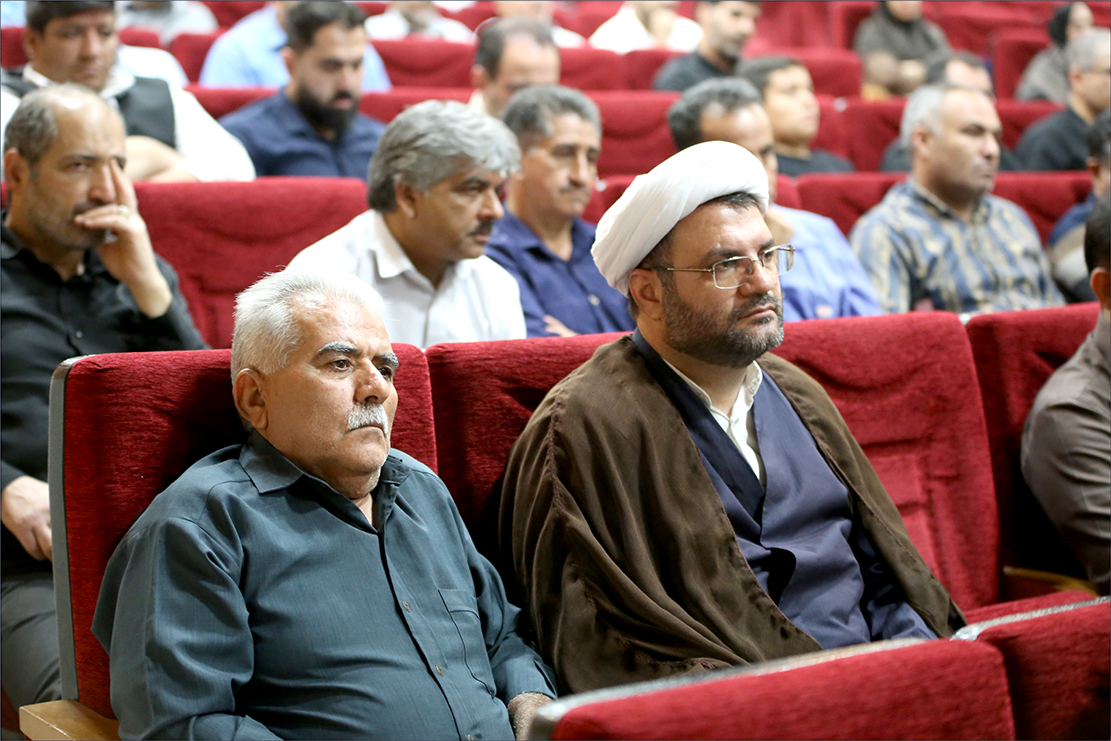 برگزاری پیش یادواره شهدای مدافع حرم استان فارس در شیراز 42