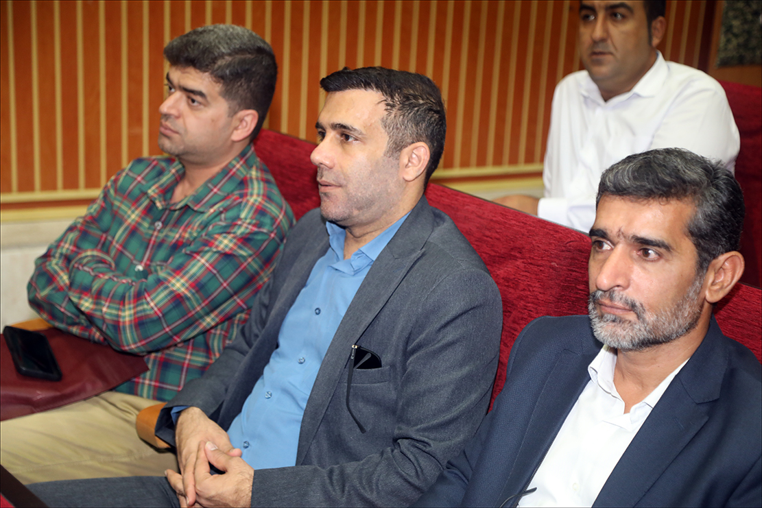 برگزاری پیش یادواره شهدای مدافع حرم استان فارس در شیراز 79