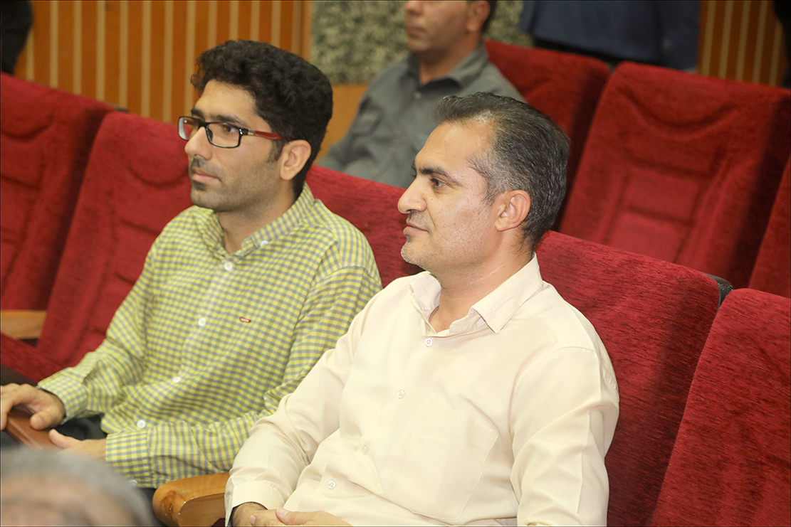 برگزاری پیش یادواره شهدای مدافع حرم استان فارس در شیراز 87