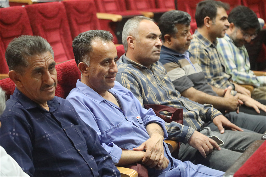 برگزاری پیش یادواره شهدای مدافع حرم استان فارس در شیراز 96