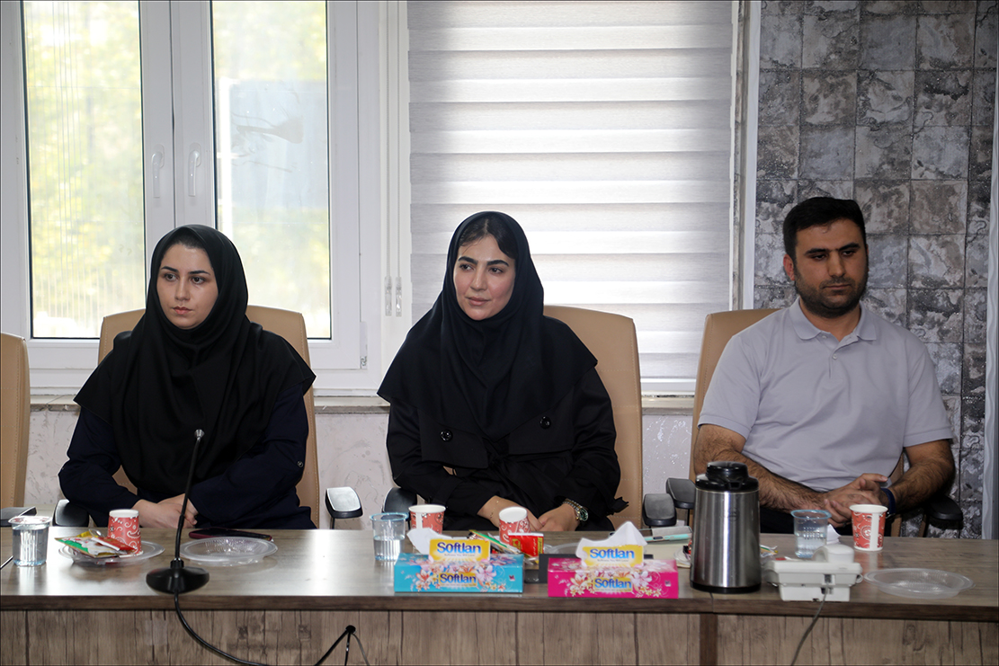 فیزیوتراپیست های بهداشت و درمان صنعت نفت فارس مورد تقدیر قرار گرفتند 5