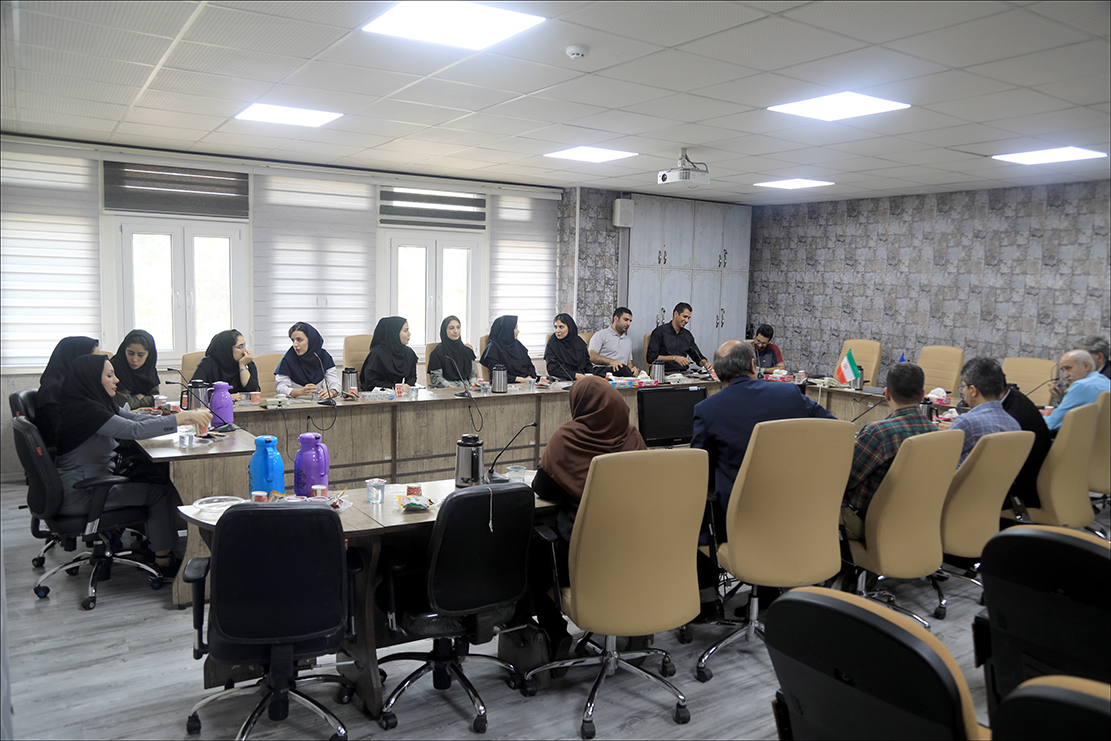 فیزیوتراپیست های بهداشت و درمان صنعت نفت فارس مورد تقدیر قرار گرفتند 14