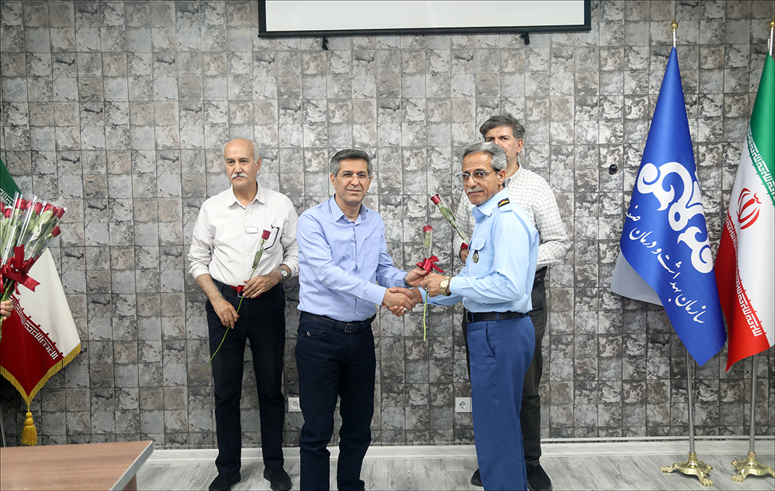 کارکنان واحد حراست بهداشت و درمان صنعت نفت فارس تجلیل شدند 1