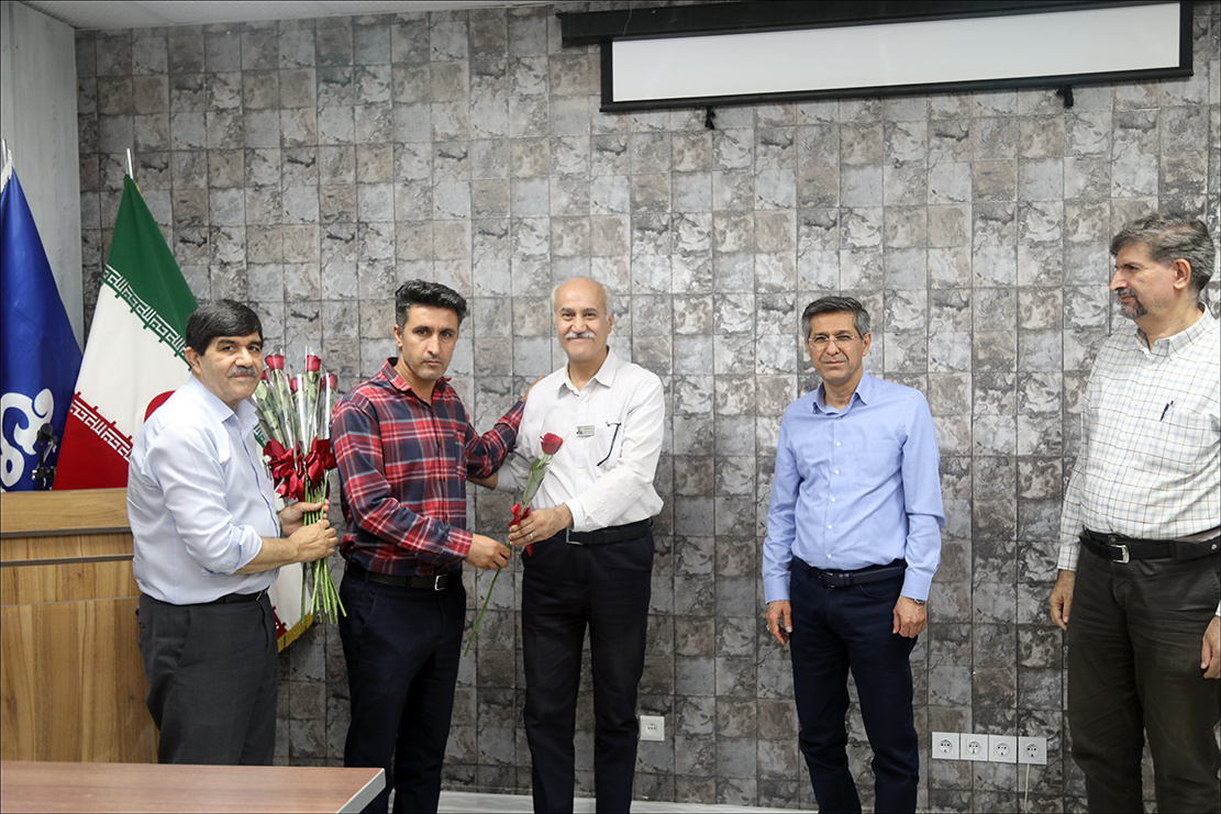 کارکنان واحد حراست بهداشت و درمان صنعت نفت فارس تجلیل شدند 16