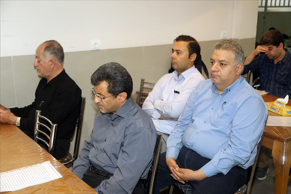 بزرگداشت دهه محرم در بهداشت و درمان صنعت نفت فارس صورت پذیرفت/زیارت عاشورا 5