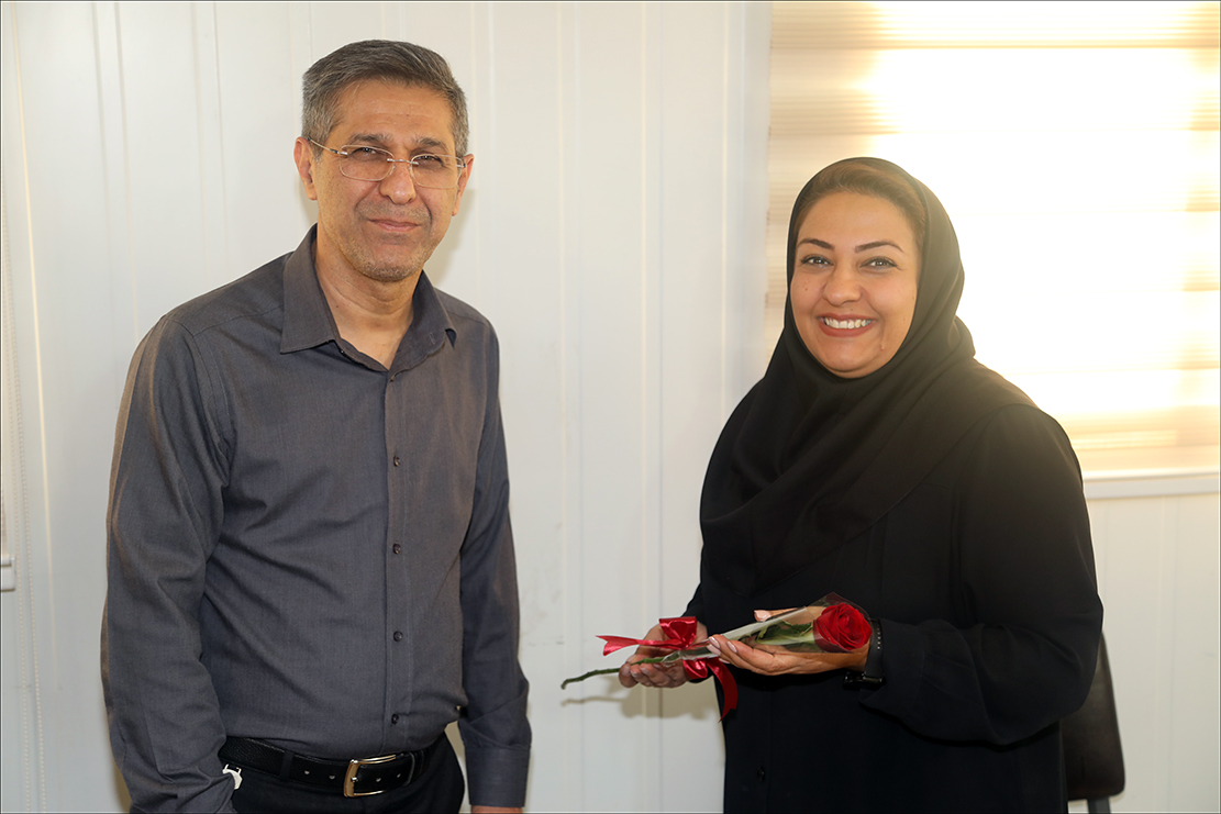 بزرگداشت روز کارمند در بهداشت و درمان صنعت نفت فارس 6