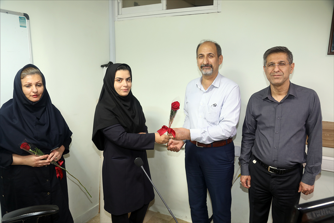 بزرگداشت روز کارمند در بهداشت و درمان صنعت نفت فارس 10