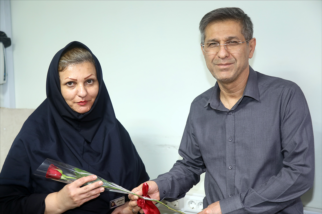 بزرگداشت روز کارمند در بهداشت و درمان صنعت نفت فارس 11