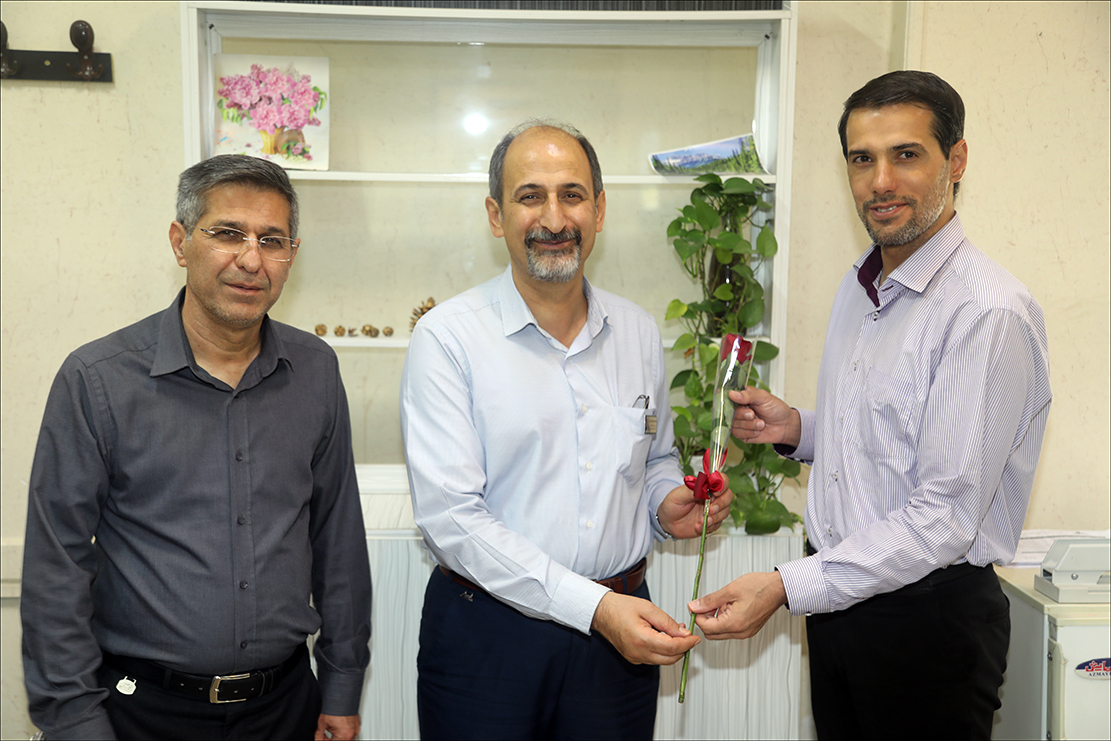 بزرگداشت روز کارمند در بهداشت و درمان صنعت نفت فارس 14