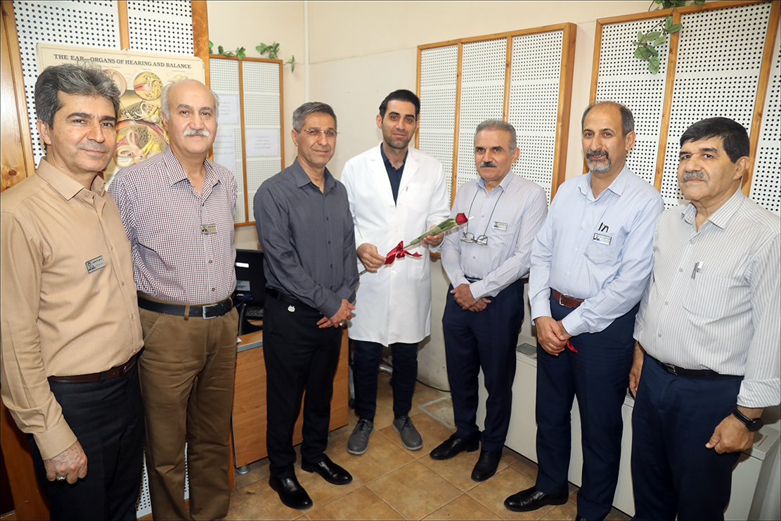 بزرگداشت روز کارمند در بهداشت و درمان صنعت نفت فارس 22