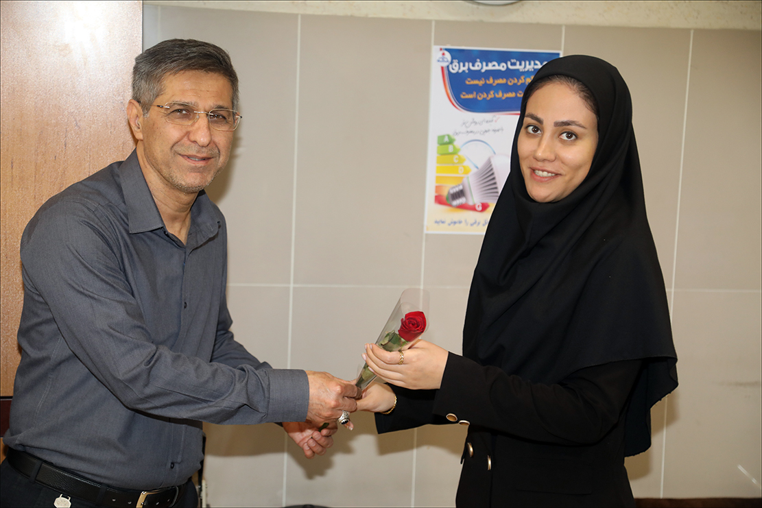 بزرگداشت روز کارمند در بهداشت و درمان صنعت نفت فارس 29