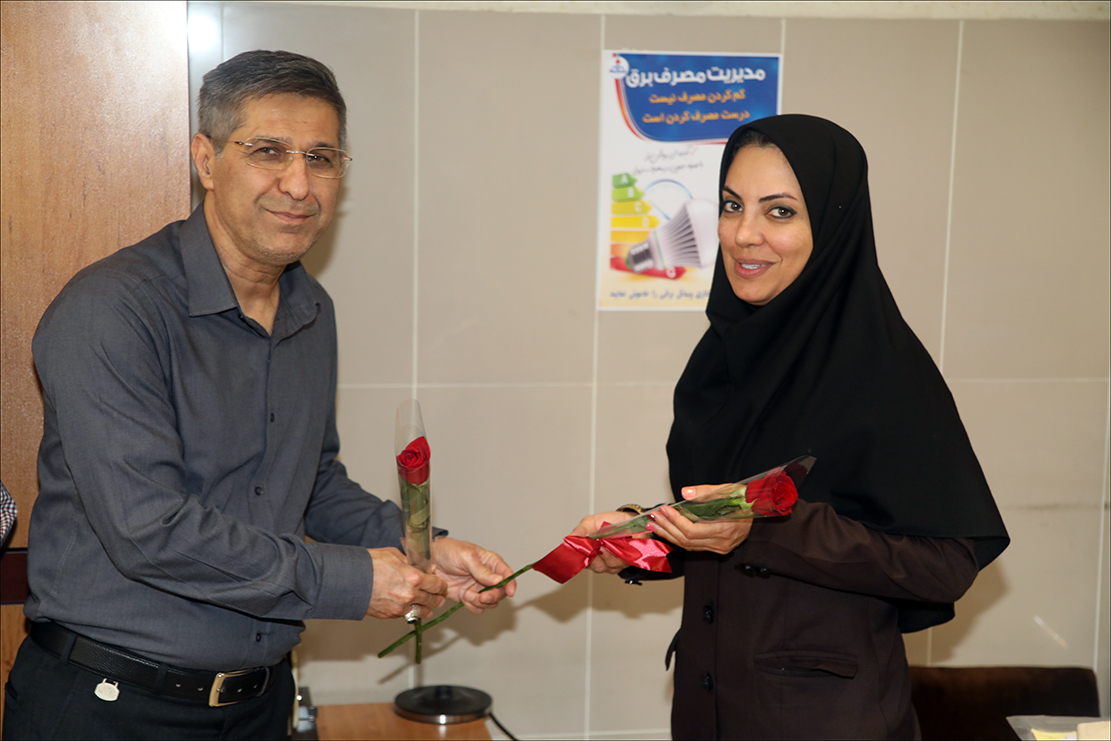 بزرگداشت روز کارمند در بهداشت و درمان صنعت نفت فارس 30