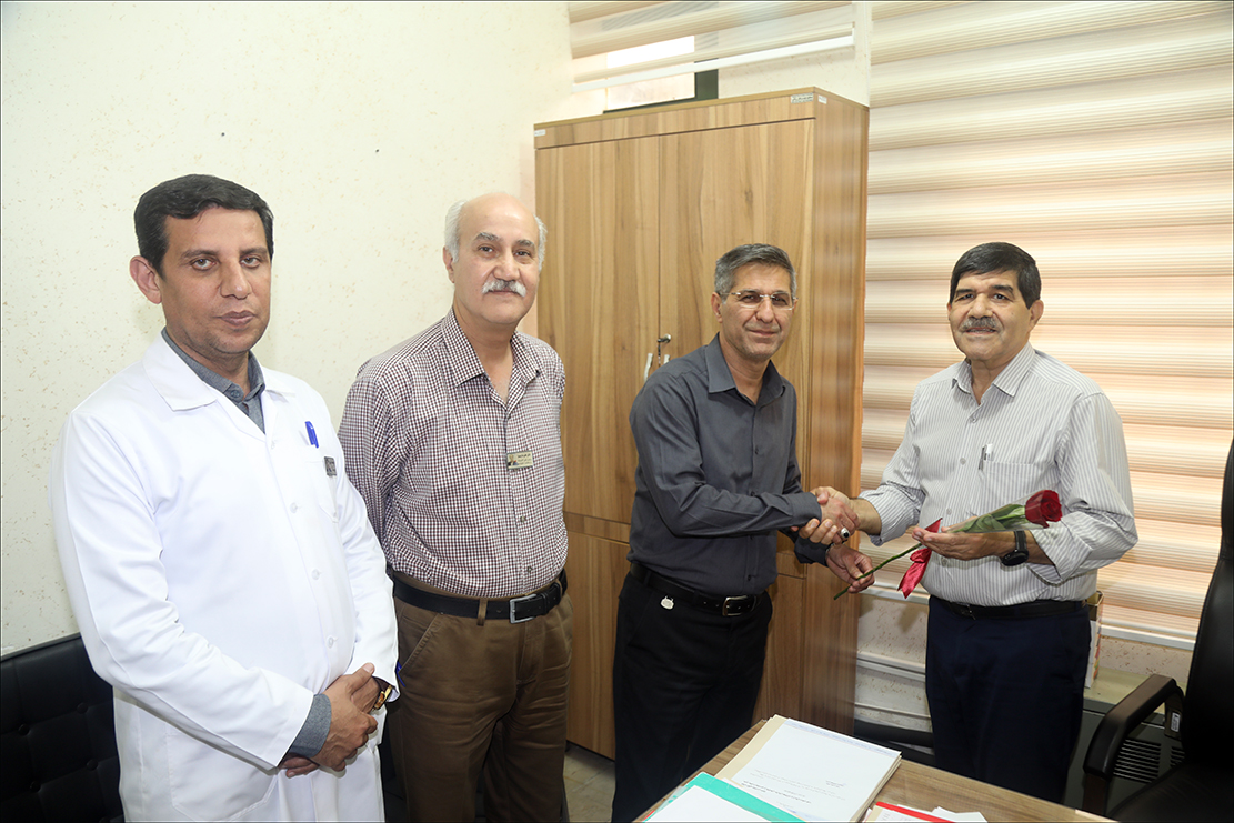 بزرگداشت روز کارمند در بهداشت و درمان صنعت نفت فارس 41