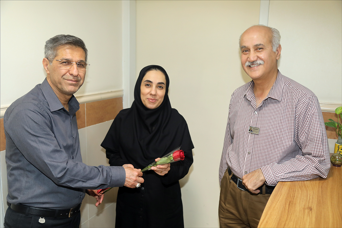 بزرگداشت روز کارمند در بهداشت و درمان صنعت نفت فارس 43