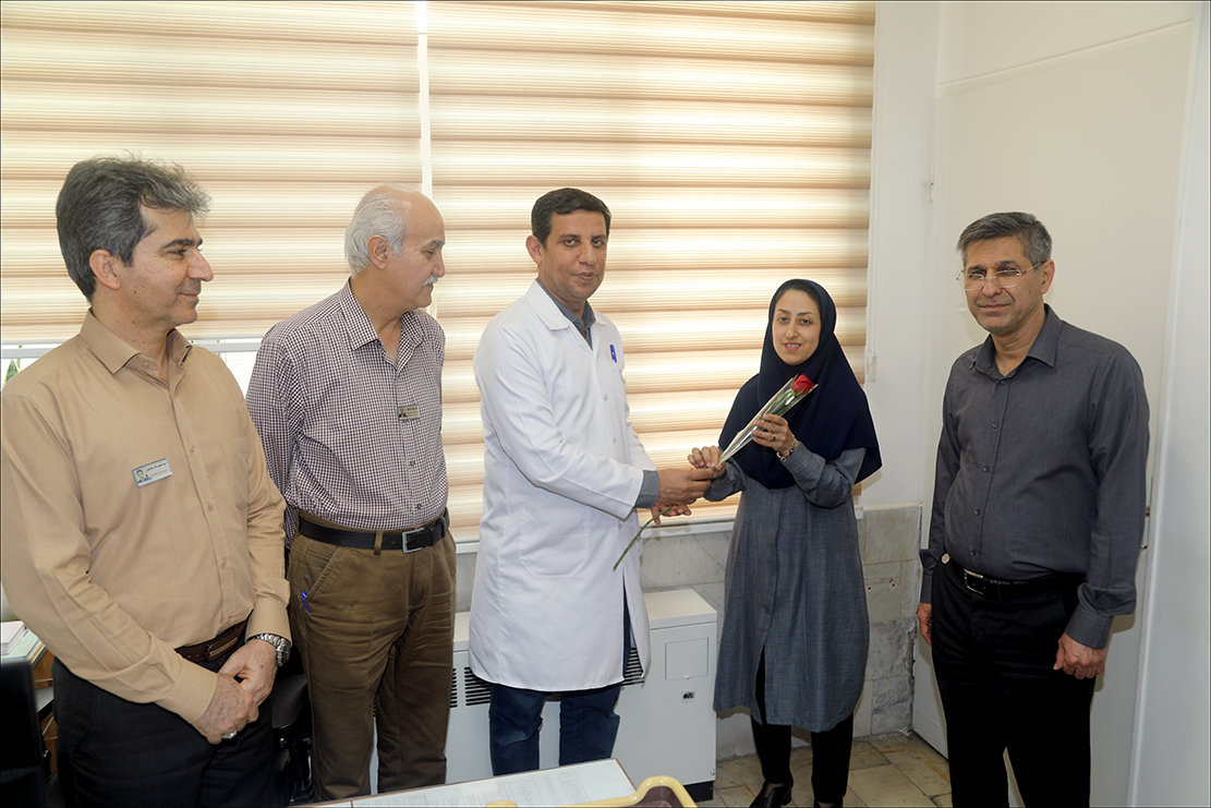 بزرگداشت روز کارمند در بهداشت و درمان صنعت نفت فارس 56