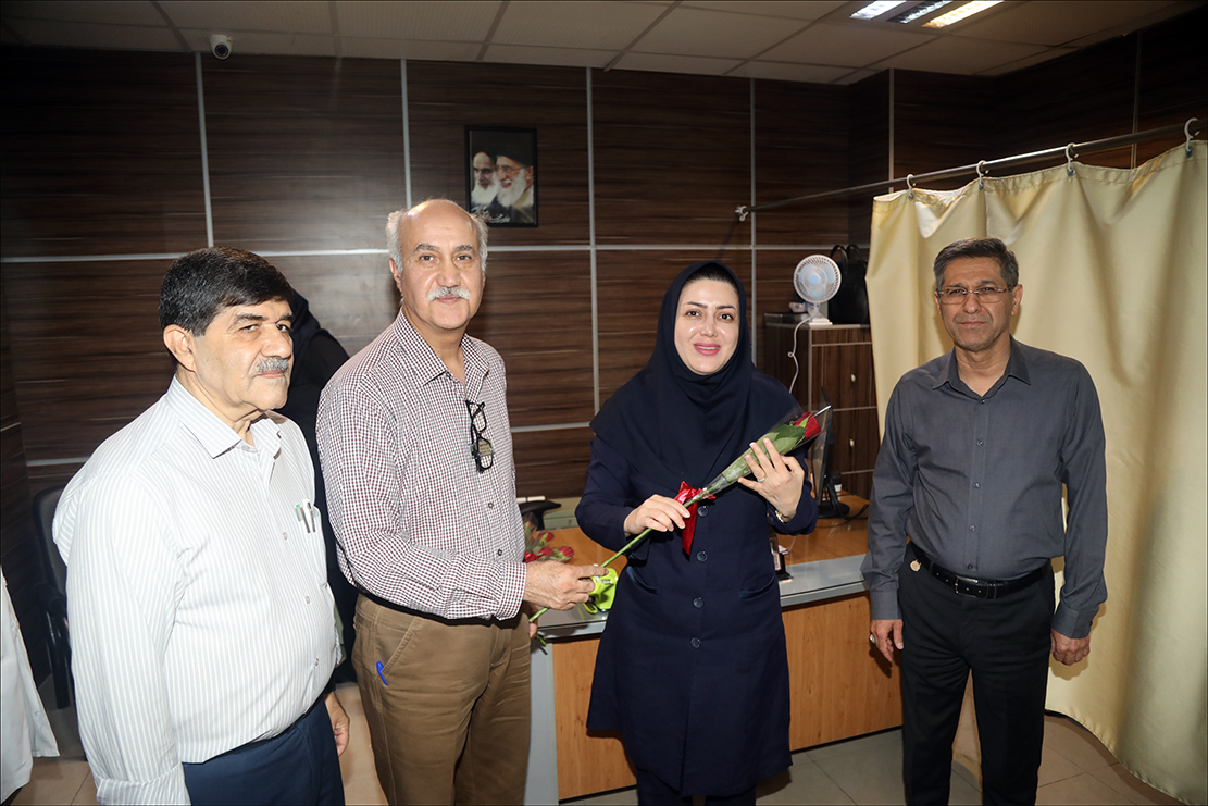 بزرگداشت روز کارمند در بهداشت و درمان صنعت نفت فارس 58