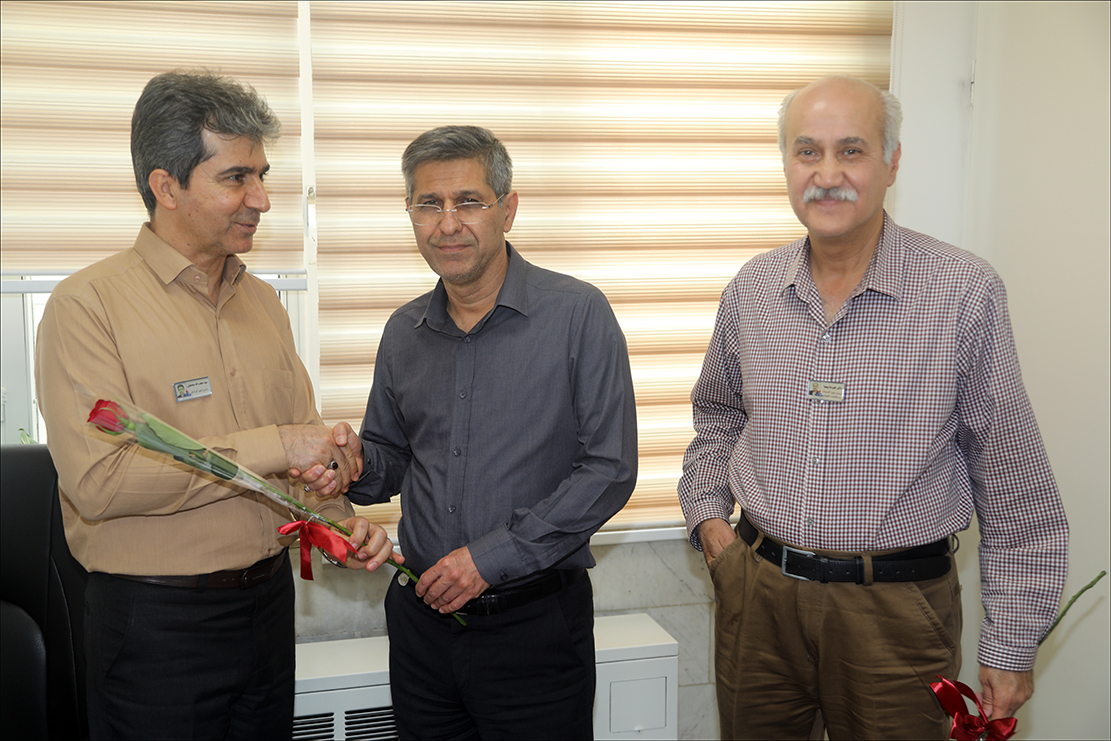 بزرگداشت روز کارمند در بهداشت و درمان صنعت نفت فارس 62