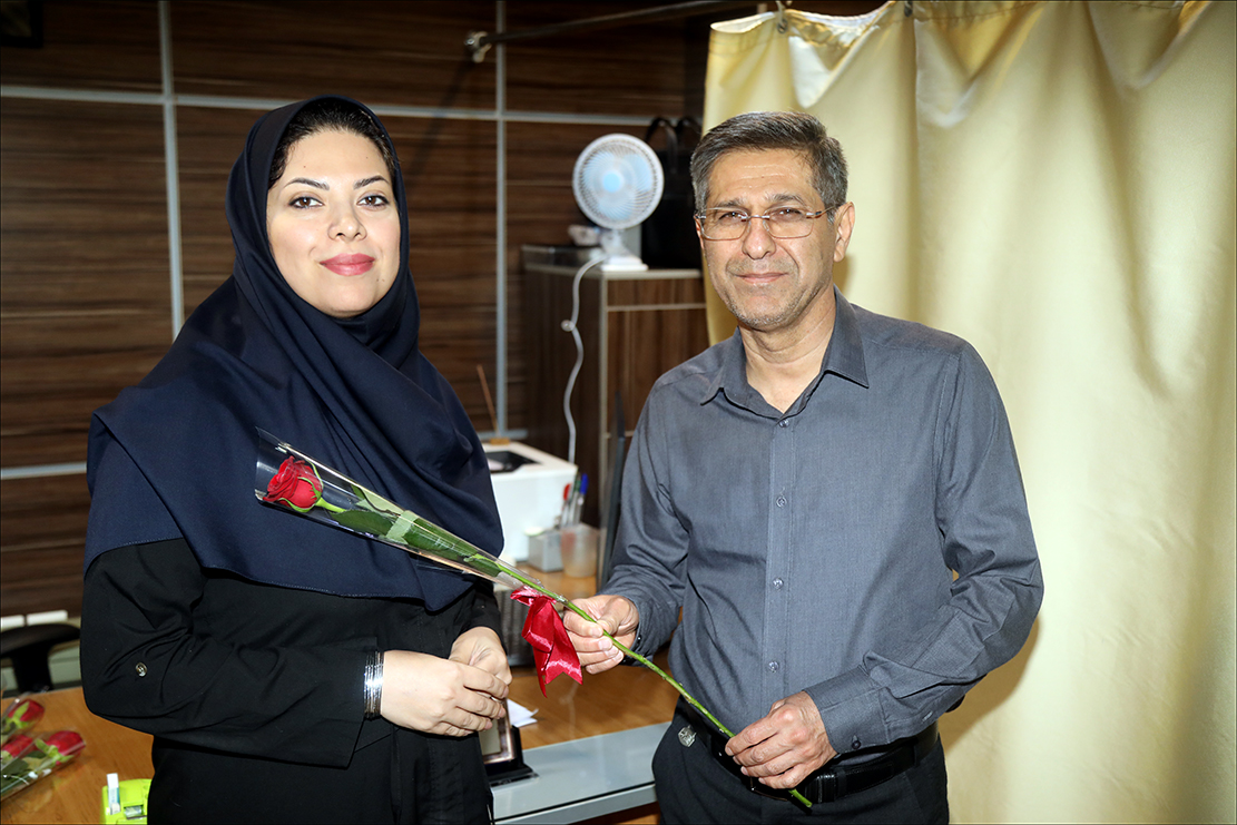 بزرگداشت روز کارمند در بهداشت و درمان صنعت نفت فارس 69