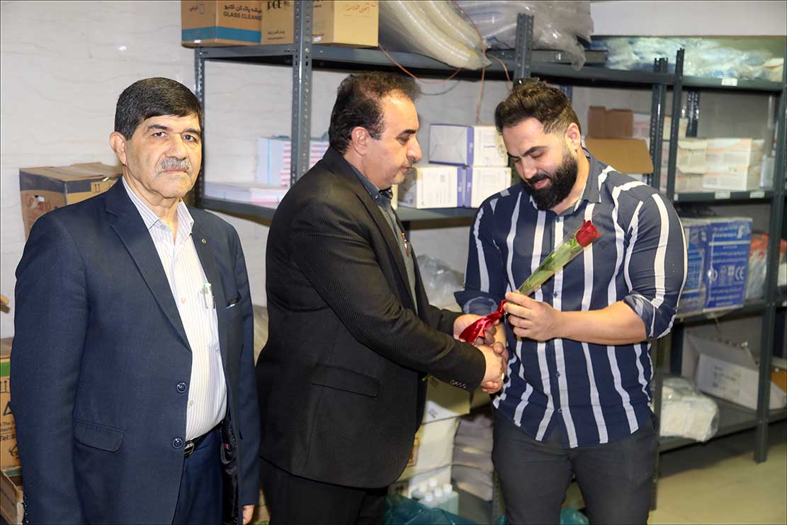 روز کارمند 2 1