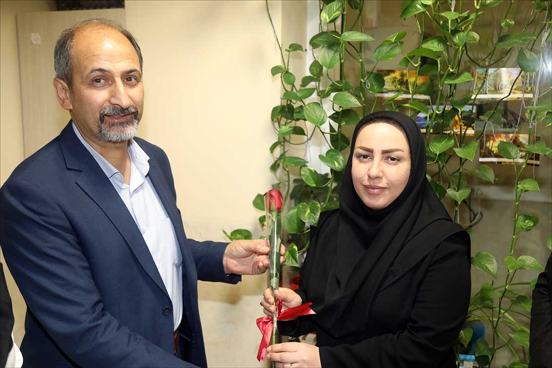 روز کارمند 2 9