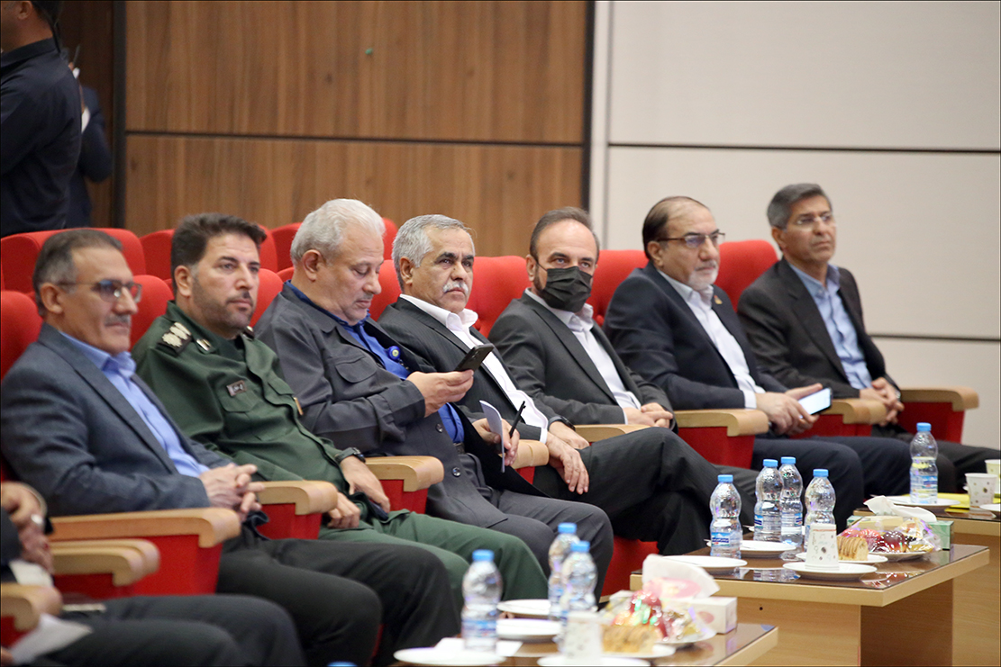 یادواره شهدای صنعت نفت فارس در پتروشیمی شیراز برگزار شد 50