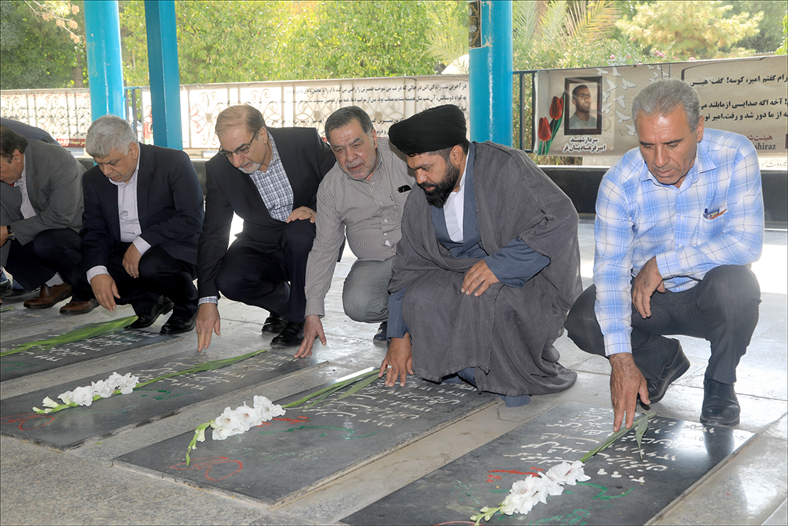 هفته دفاع مقدس/زیارت قبور شهدا 14