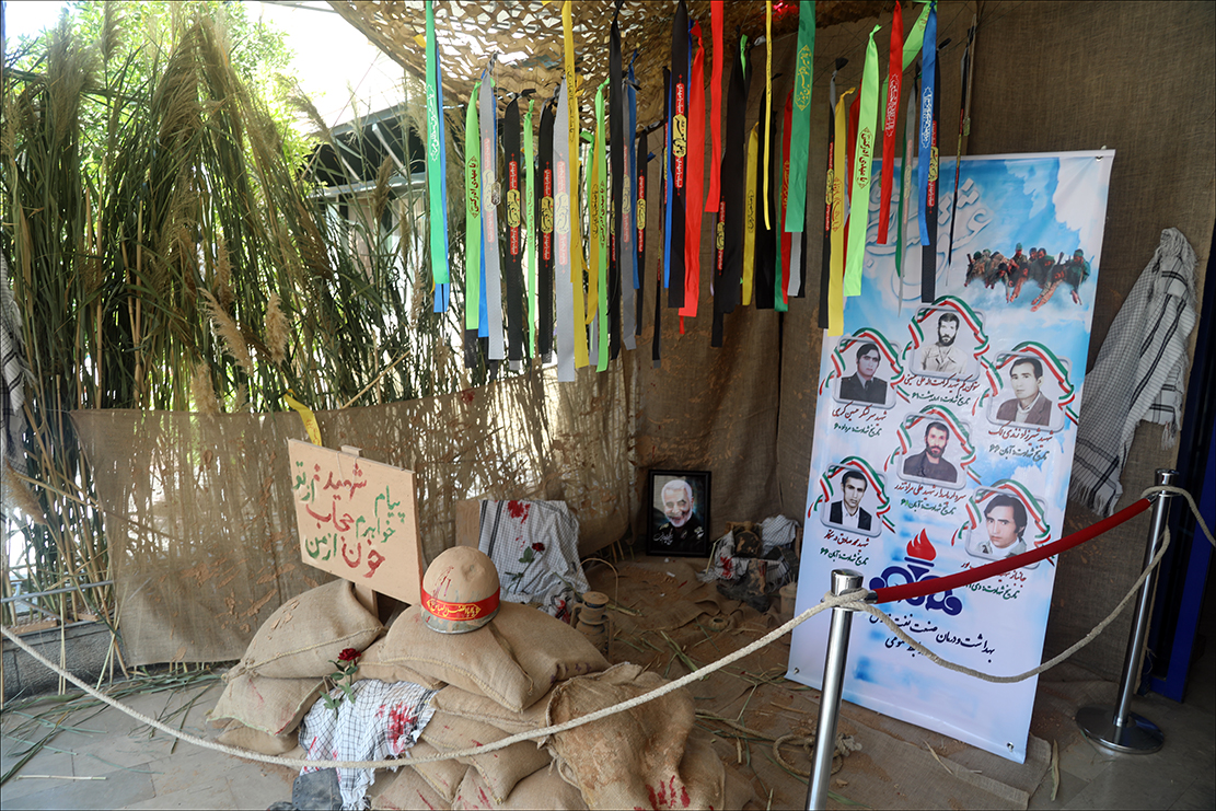 هفته دفاع مقدس/آذین بندی محیط 9