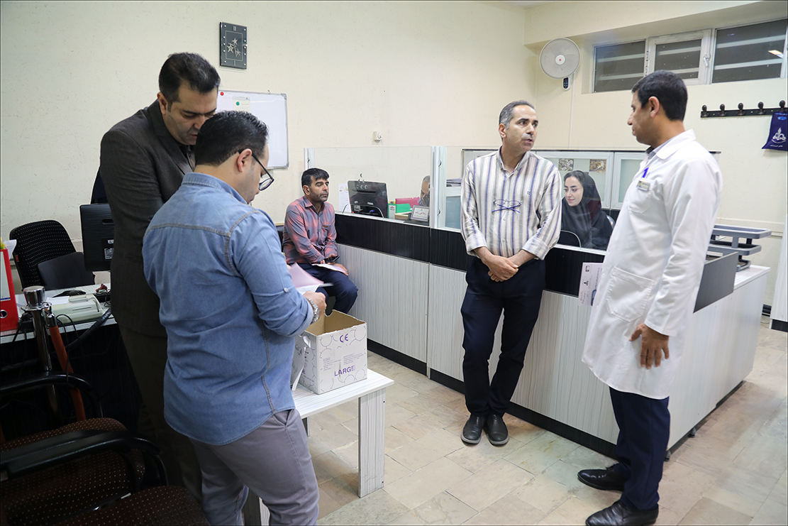 بهداشت و درمان صنعت نفت فارس میزبان تیم بازرسی دارویی شد 1