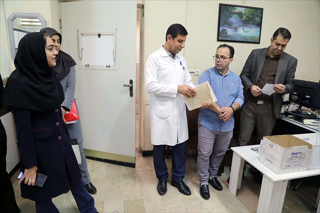 بهداشت و درمان صنعت نفت فارس میزبان تیم بازرسی دارویی شد 12