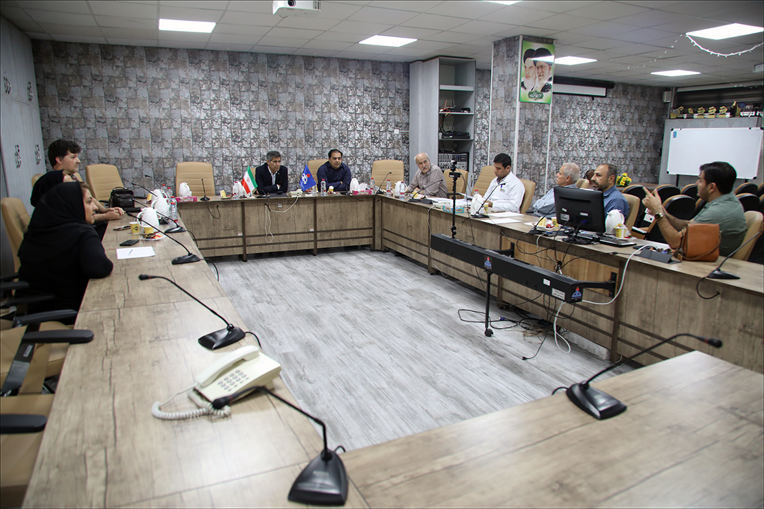 رئیس نظارت و اعتباربخشی سازمان به بررسی دغدغه های منطقه فارس پرداخت 1