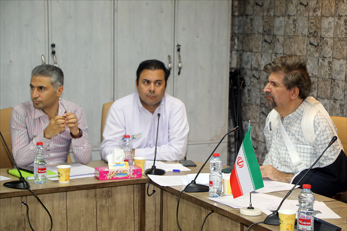 عملکرد شش ماهه بهداشت و درمان صنعت نفت فارس بررسی شد 2