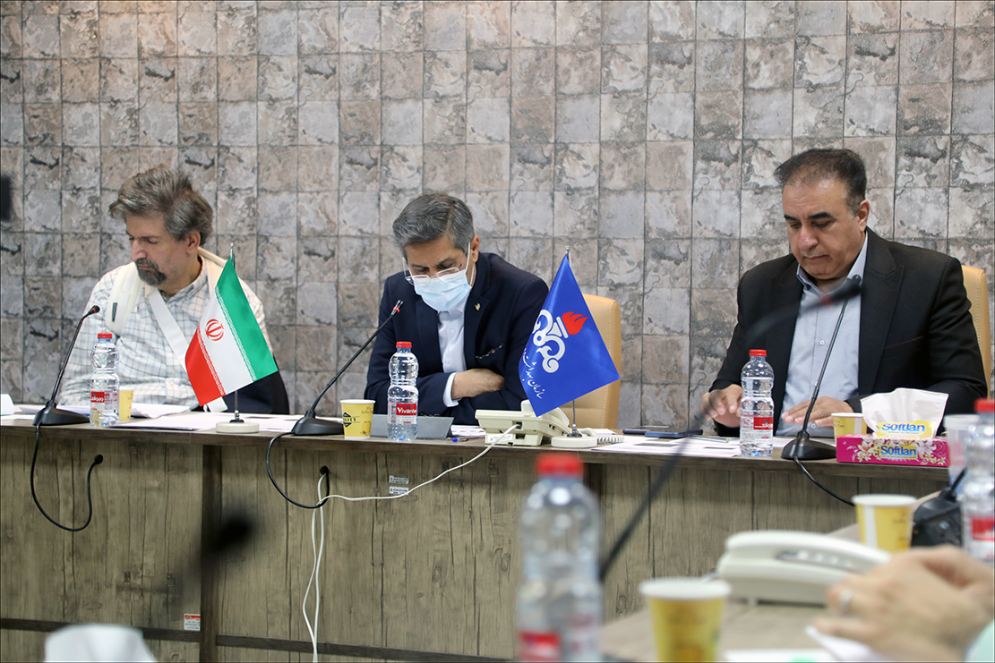 عملکرد شش ماهه بهداشت و درمان صنعت نفت فارس بررسی شد 4