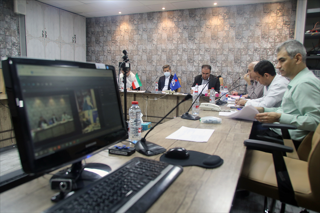 عملکرد شش ماهه بهداشت و درمان صنعت نفت فارس بررسی شد 5