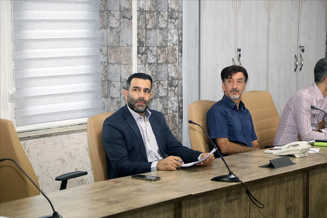 عملکرد شش ماهه بهداشت و درمان صنعت نفت فارس بررسی شد 20