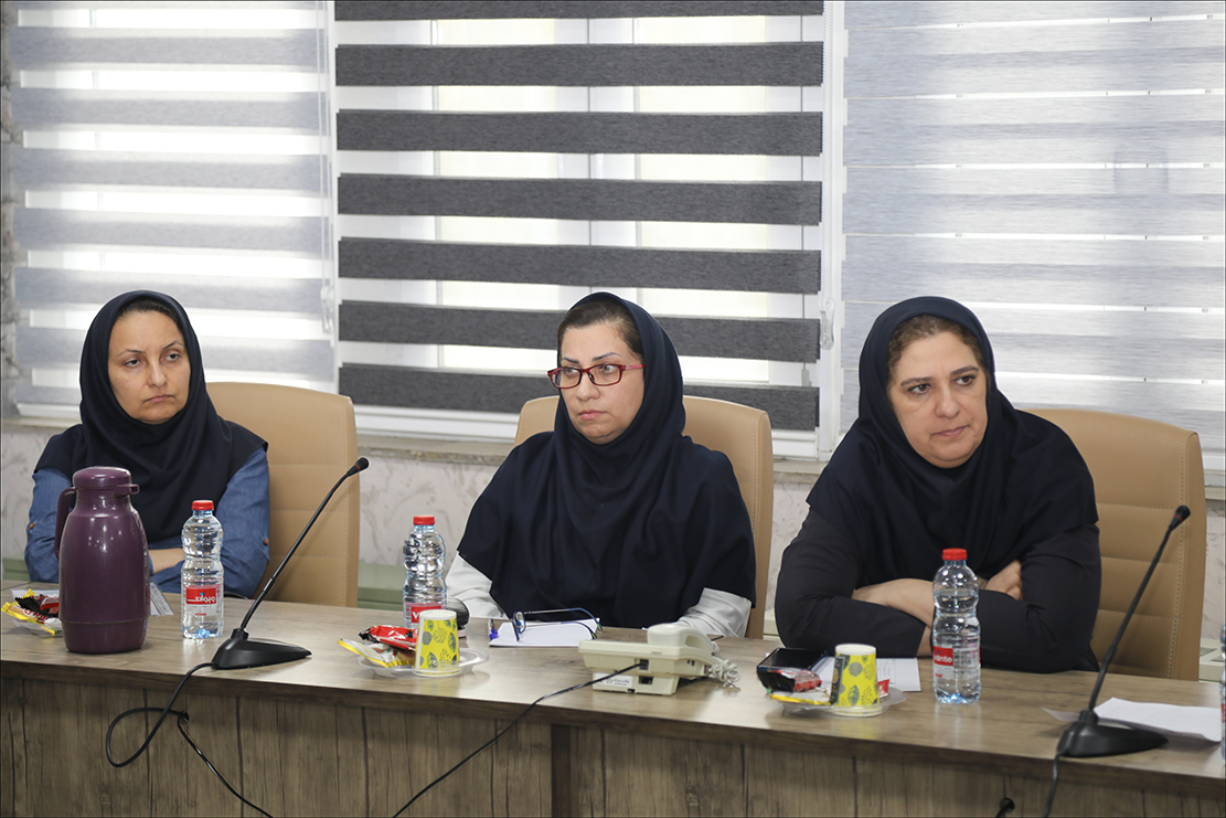 نشست دورمیزی  با محوریت مدیریت بحران در بهداشت و درمان صنعت نفت فارس برگزار شد 7