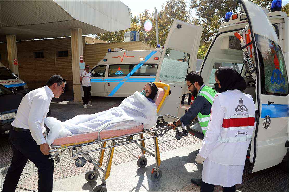 اجرای مانور " مواجهه با مصدومان انبوه" در بهداشت و درمان صنعت نفت فارس 17