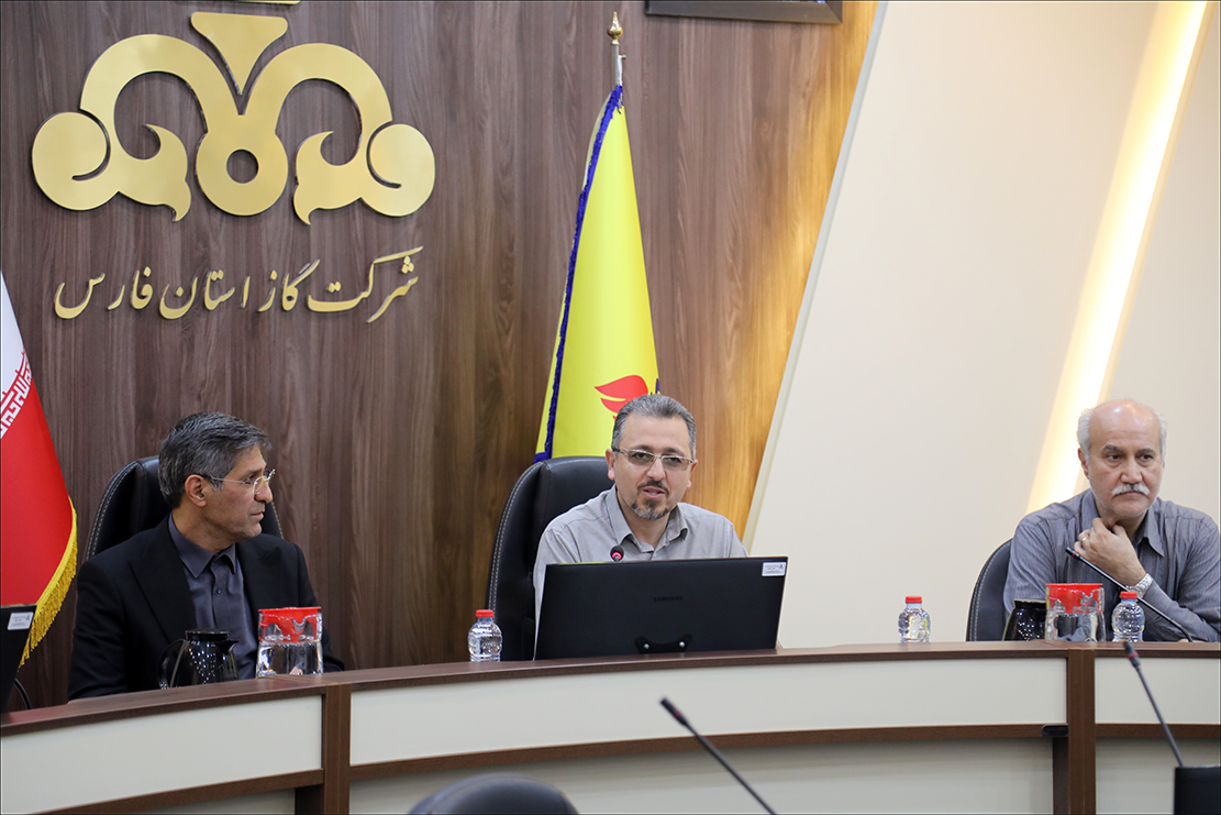 برگزاری نشست مشترک کمیته بحران و مدیران صنعت نفت فارس  5