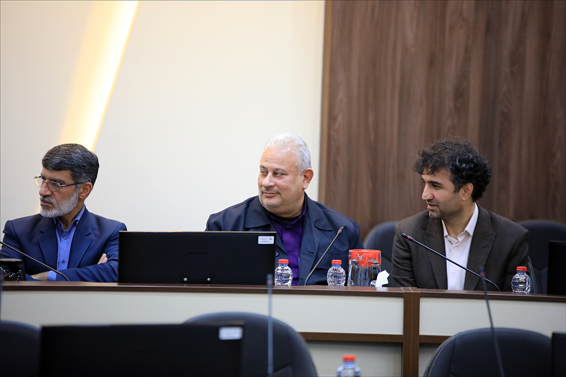 برگزاری نشست مشترک کمیته بحران و مدیران صنعت نفت فارس  14