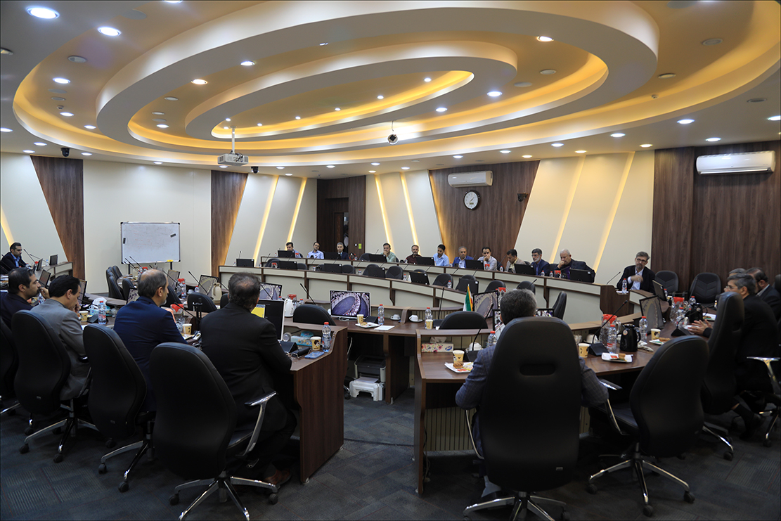 برگزاری نشست مشترک کمیته بحران و مدیران صنعت نفت فارس  17