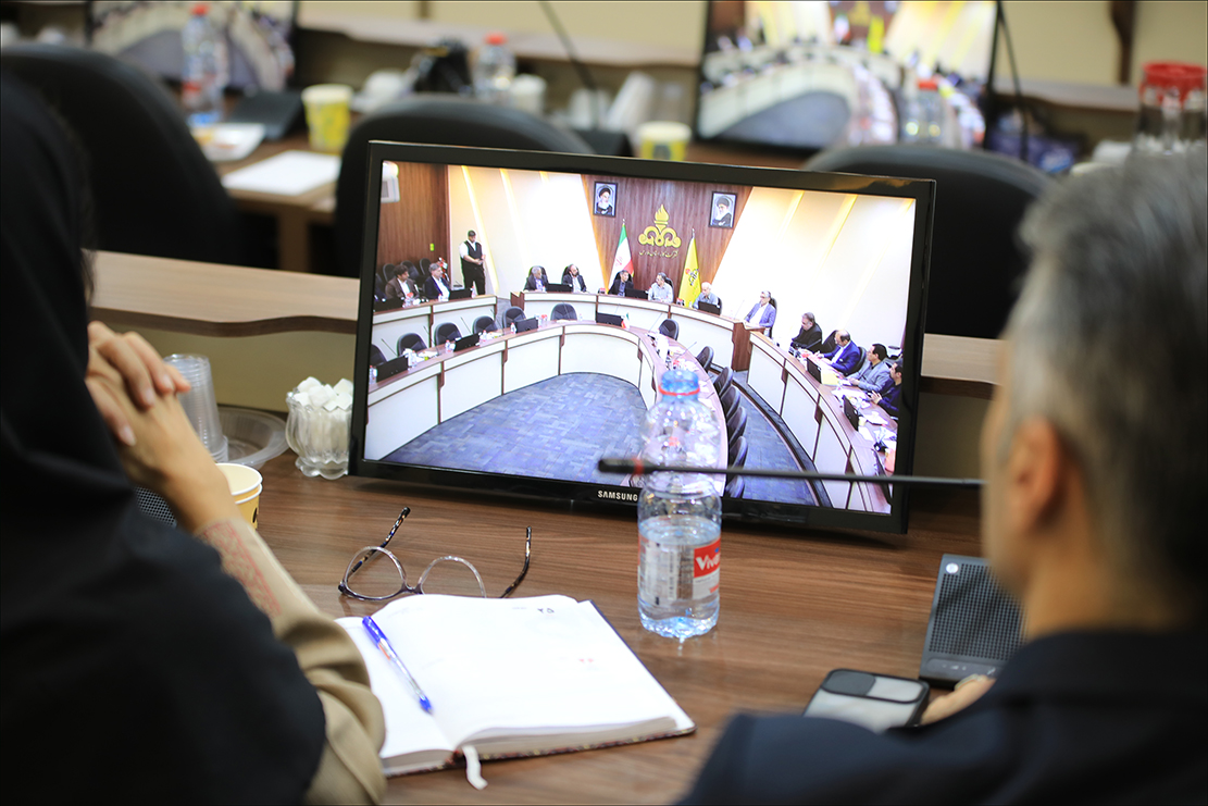 برگزاری نشست مشترک کمیته بحران و مدیران صنعت نفت فارس  20