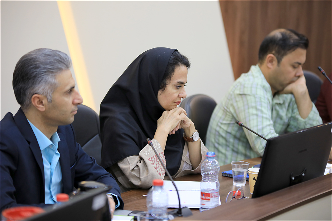 برگزاری نشست مشترک کمیته بحران و مدیران صنعت نفت فارس  26