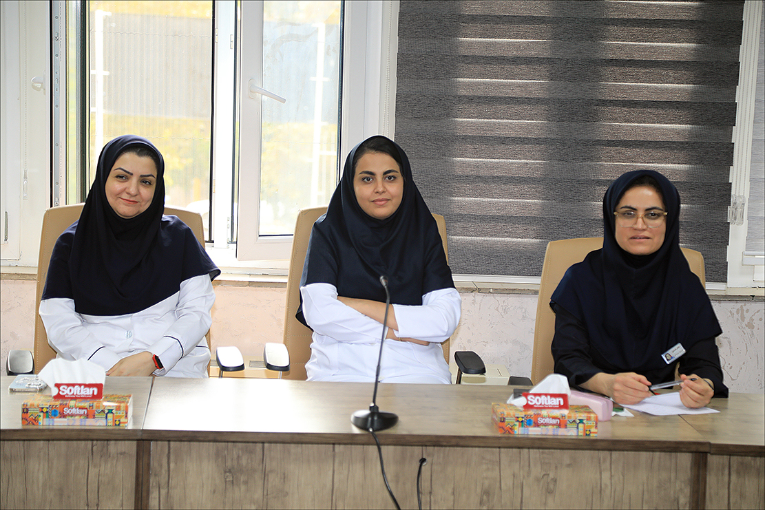 پاسداشت هفته سلامت روان در بهداشت و درمان صنعت نفت فارس 7