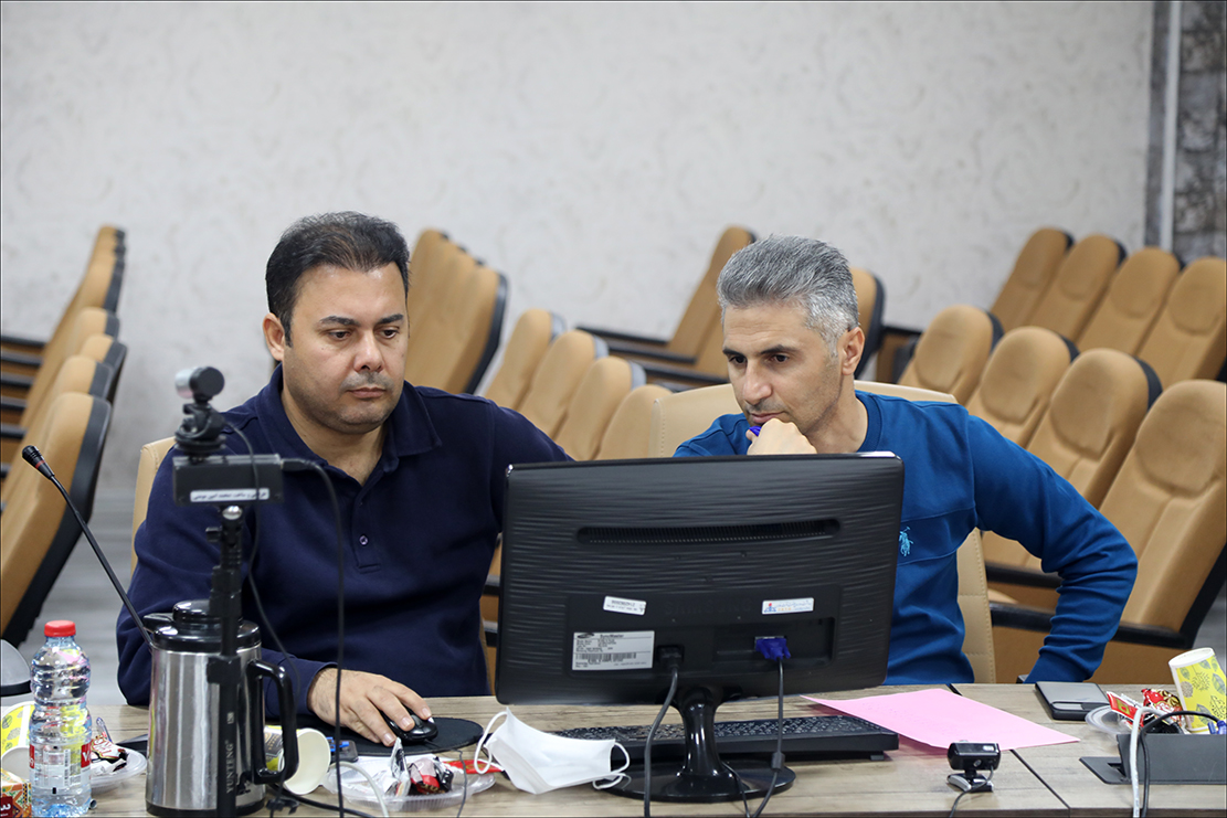 ویدئو کنفرانس کمیته بحران منطقه فارس با حضور پزشکان و پزشکیاران مناطق برگزار شد 2