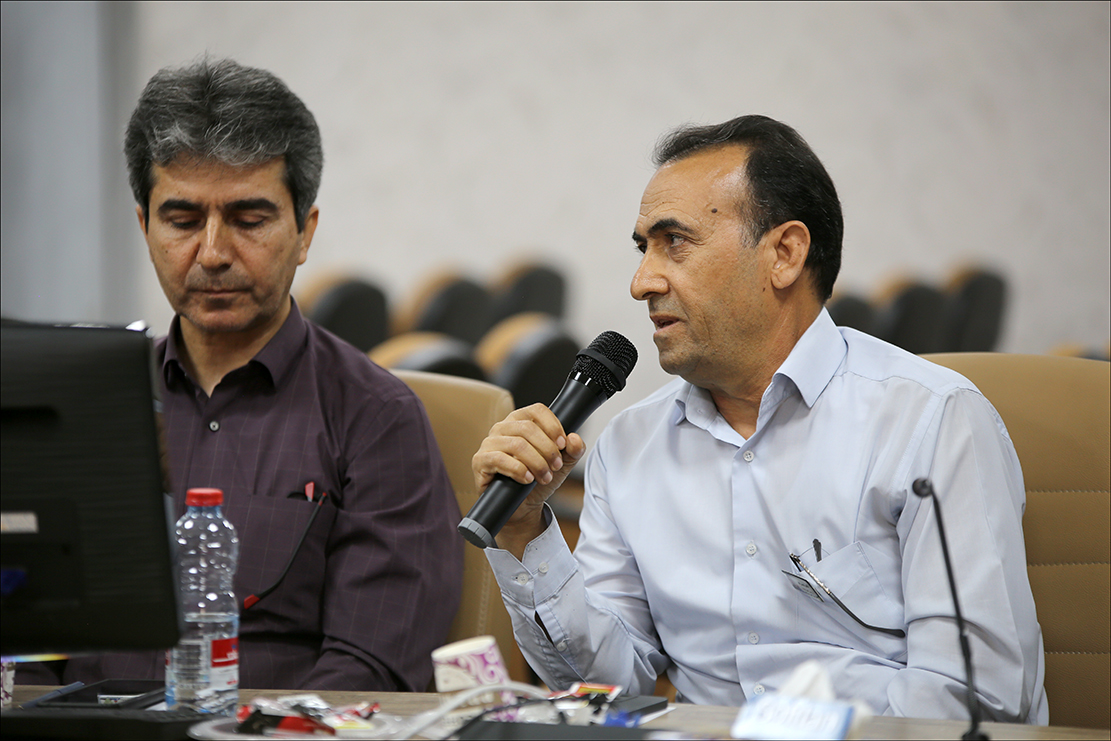 رییس بهداشت و درمان صنعت نفت فارس با مدیران خود به گفتگو نشست 13