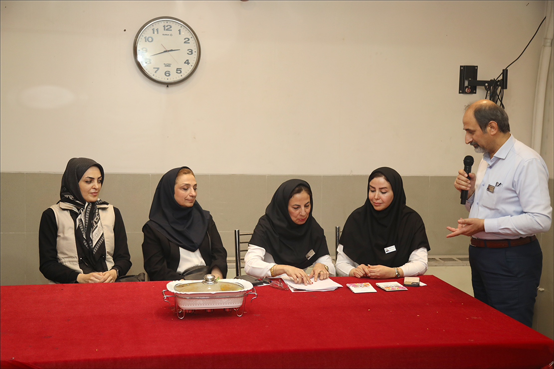 عطر غذاهای خانگی در بهداشت و درمان صنعت نفت فارس پیچید 22