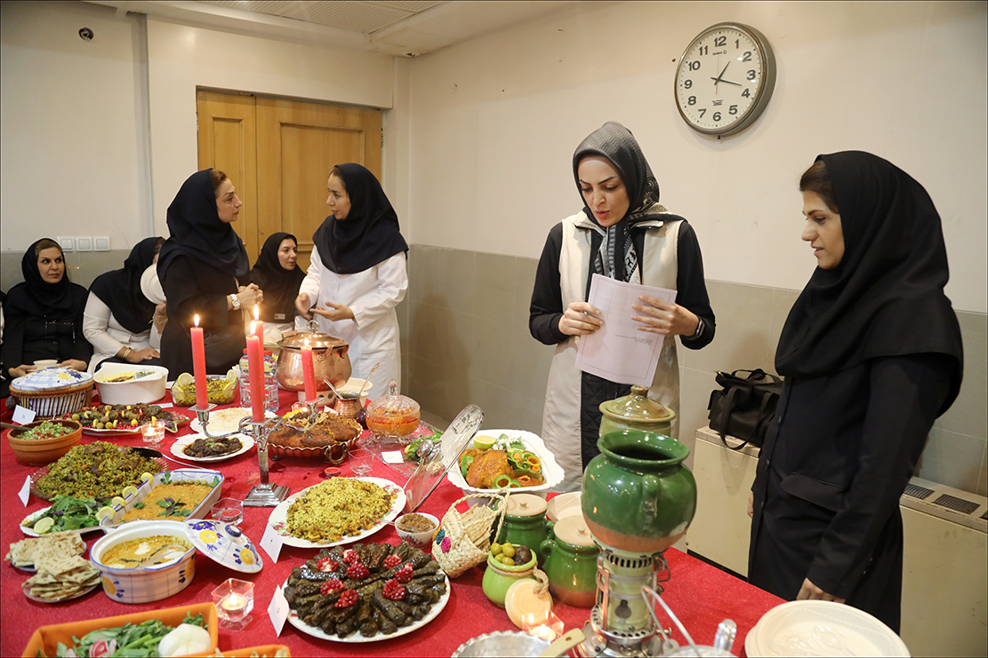 عطر غذاهای خانگی در بهداشت و درمان صنعت نفت فارس پیچید 53