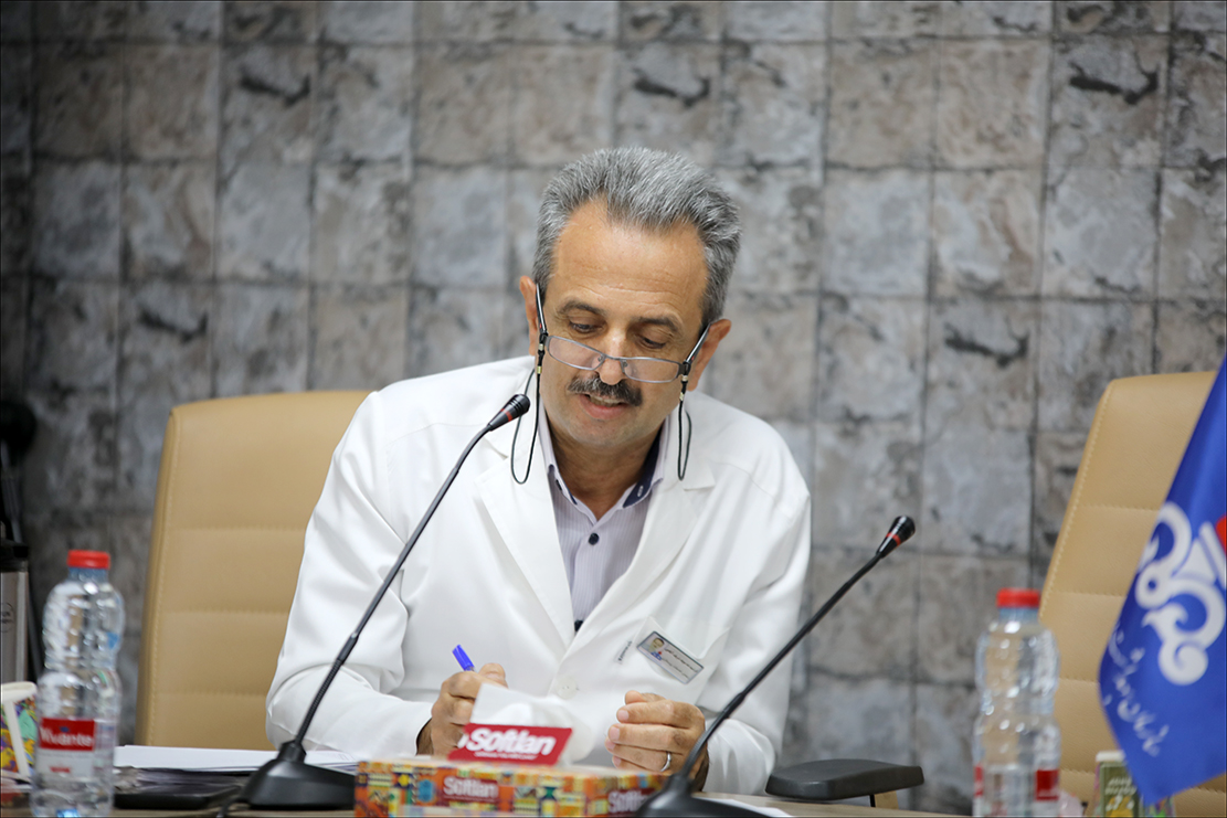 رییس بهداشت و درمان صنعت نفت فارس پای درد و دل پرستاران نشست 9