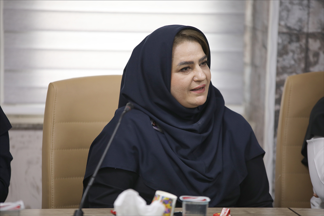 رییس بهداشت و درمان صنعت نفت فارس پای درد و دل پرستاران نشست 20