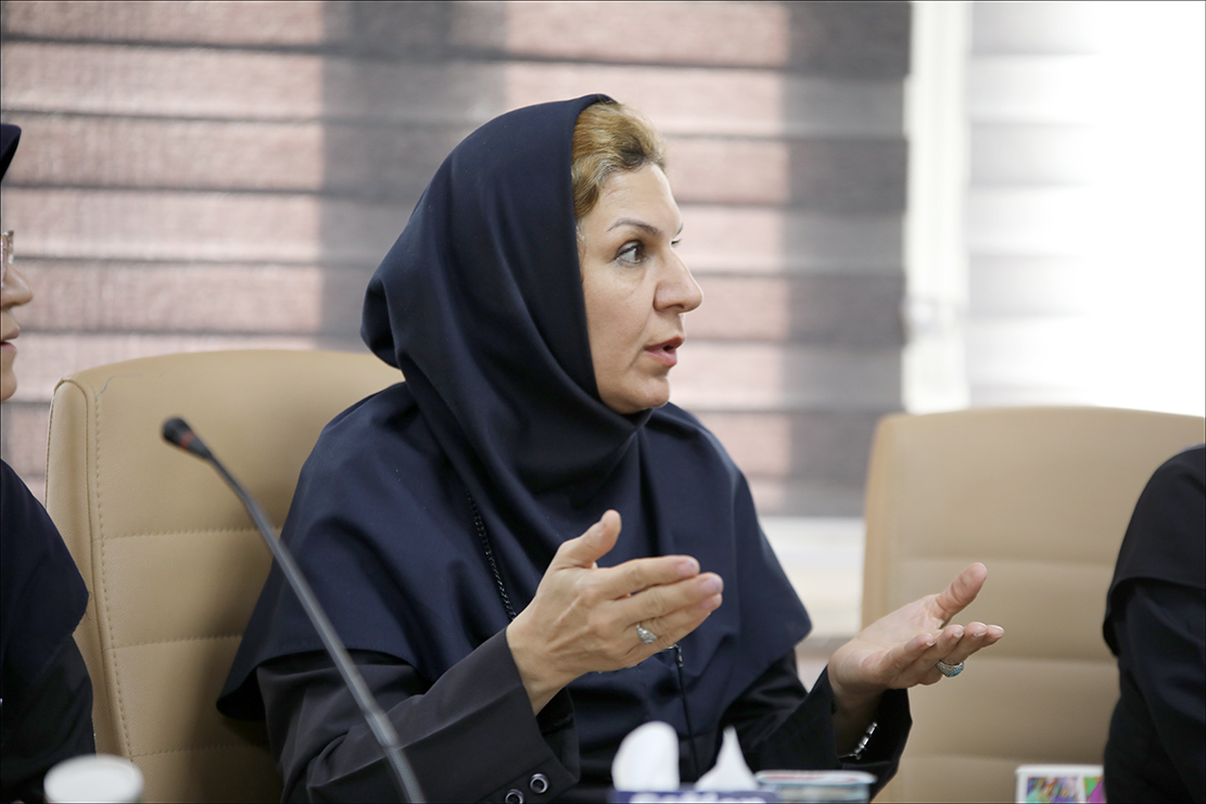 رییس بهداشت و درمان صنعت نفت فارس پای درد و دل پرستاران نشست 22
